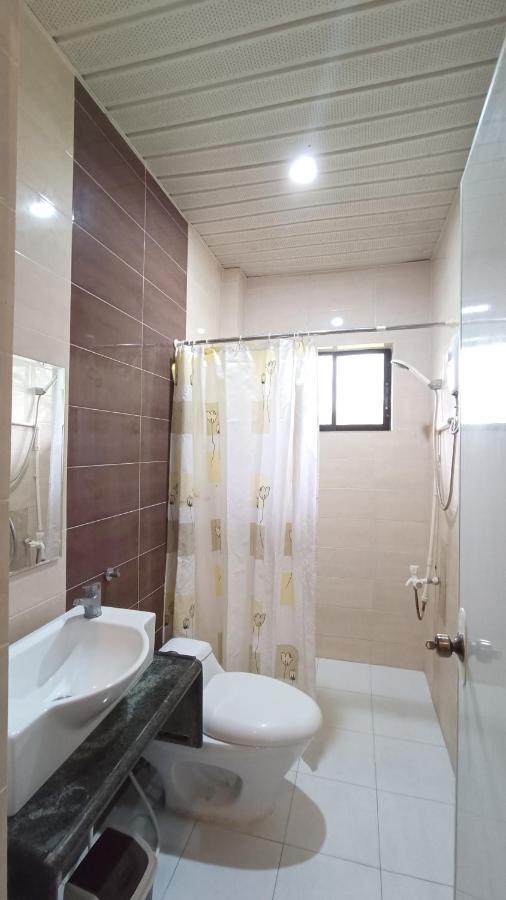 Verano Guesthouse Тагбиларан Экстерьер фото
