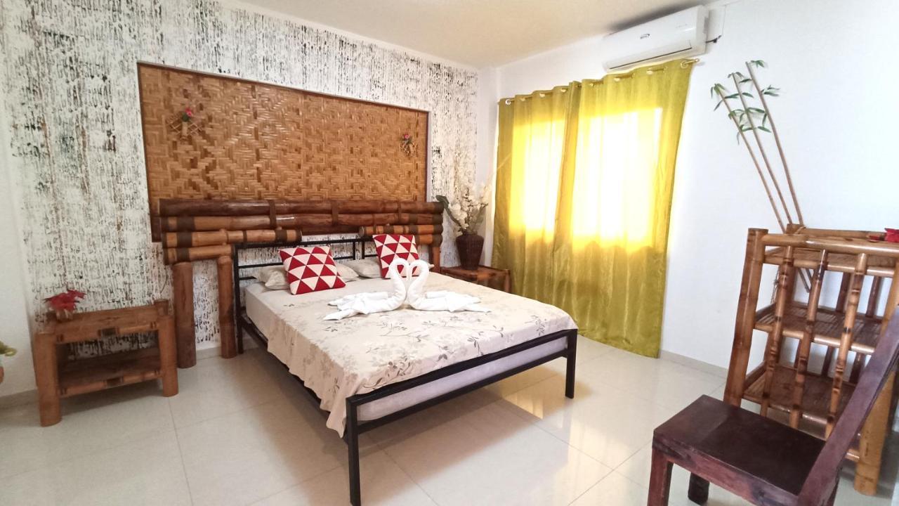 Verano Guesthouse Тагбиларан Экстерьер фото